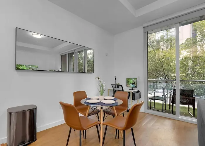 Apartment 1br Near Bok Center-gym, Lounge, Balcony, Pets Ok
